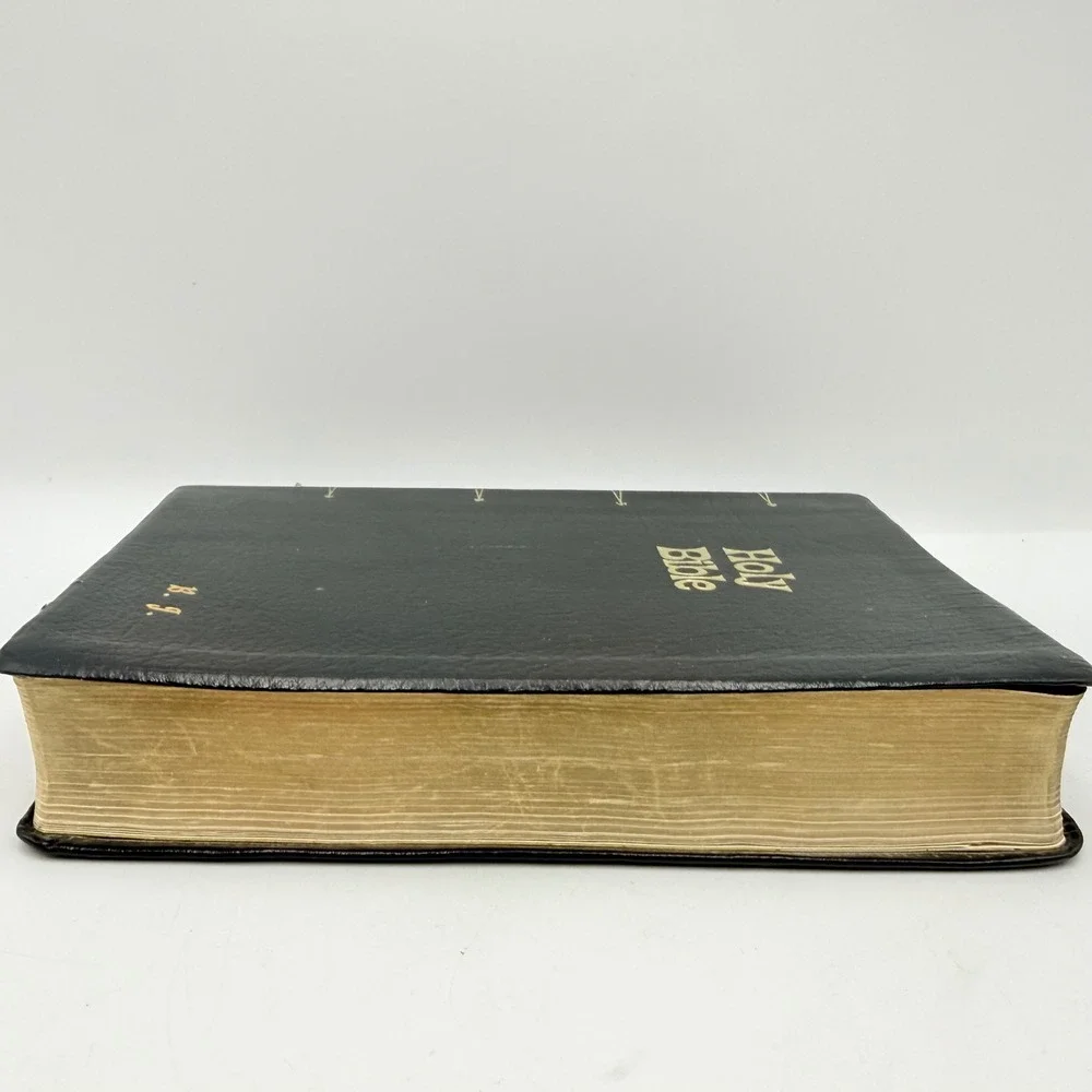 Thomas Nelson New American Bible Black Genuine Leather Catholic Family Edition